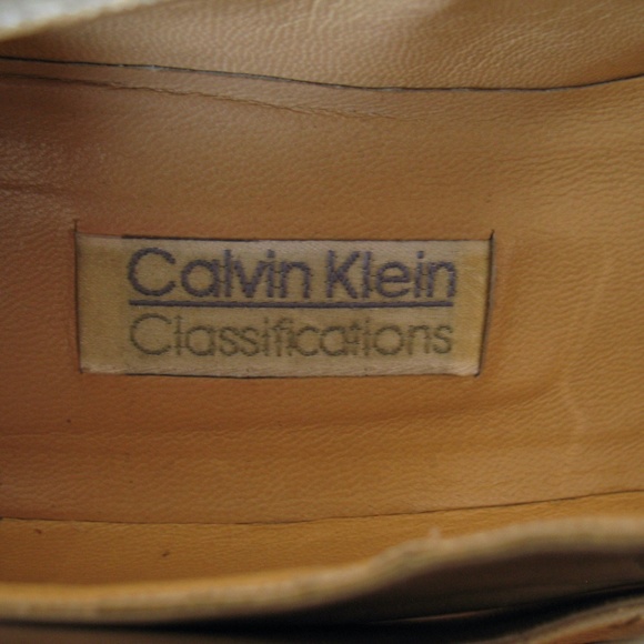 Calvin Klein Italian Leather Bow Tie Heels 8.5 - Picture 10 of 10